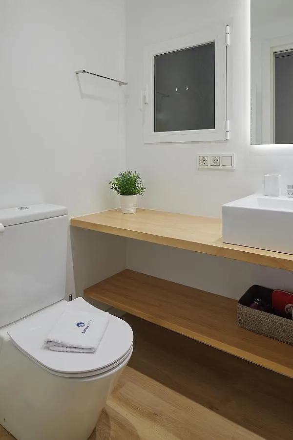 Malibu - Basque Stay San Sebastián
